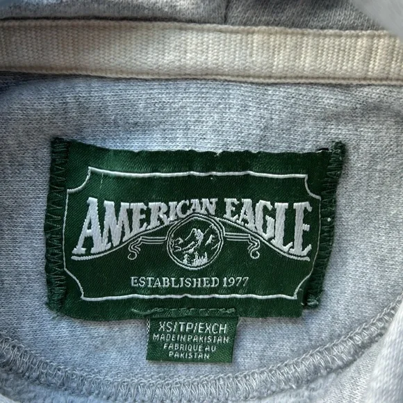 American Eagle XS Men's or Woman's Light Gray Hooded Sweatshirt - Picture 7 of 9